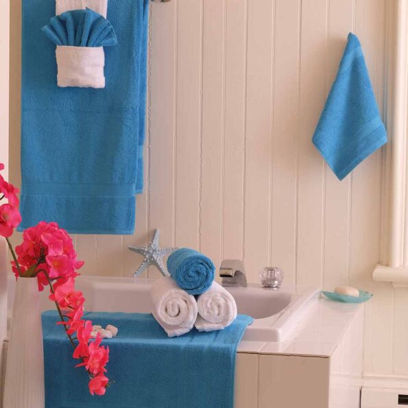 Décoration salle de bain avec des serviettes de bain La Cotton Ray